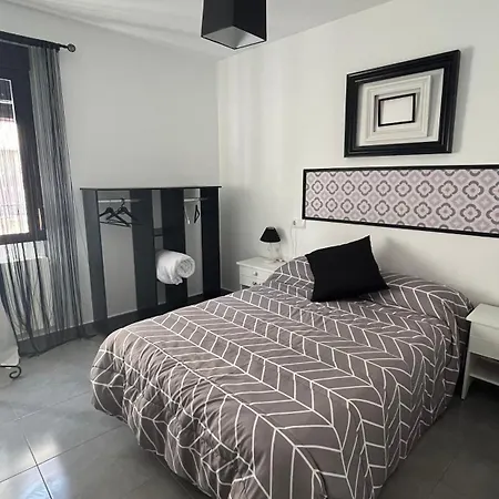 Apartment Vivienda Con Fines Turisticos La Barbacana Del Salvador Ubeda (Andalucia)